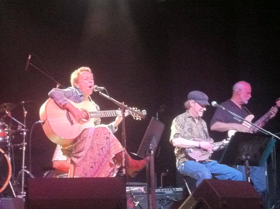 Janet Thompson, Eric Behlmer, & Mike Thompson playing at Nine Lives.