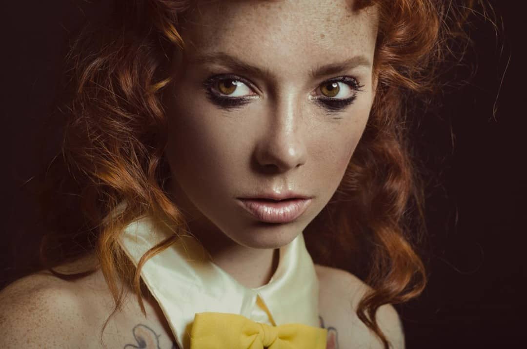 Model: Hattie Watson | Photography: Holly Burnham